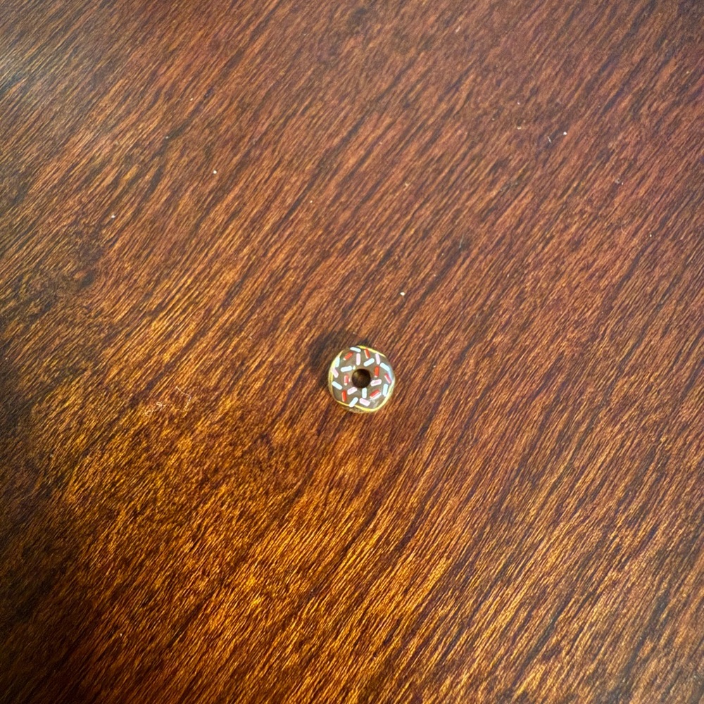 NWOT Origami Owl Gold Donut Charm